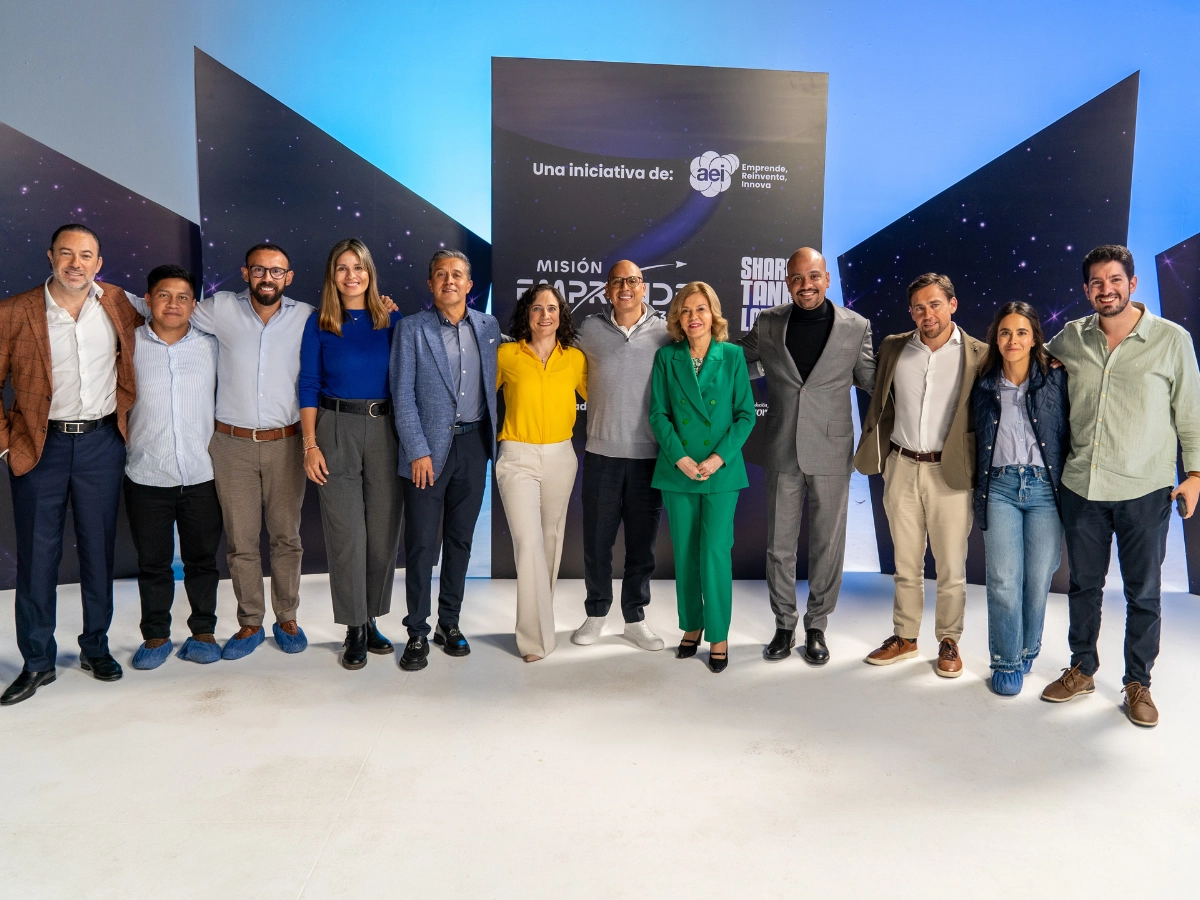 Participantes de Misión Emprende 593